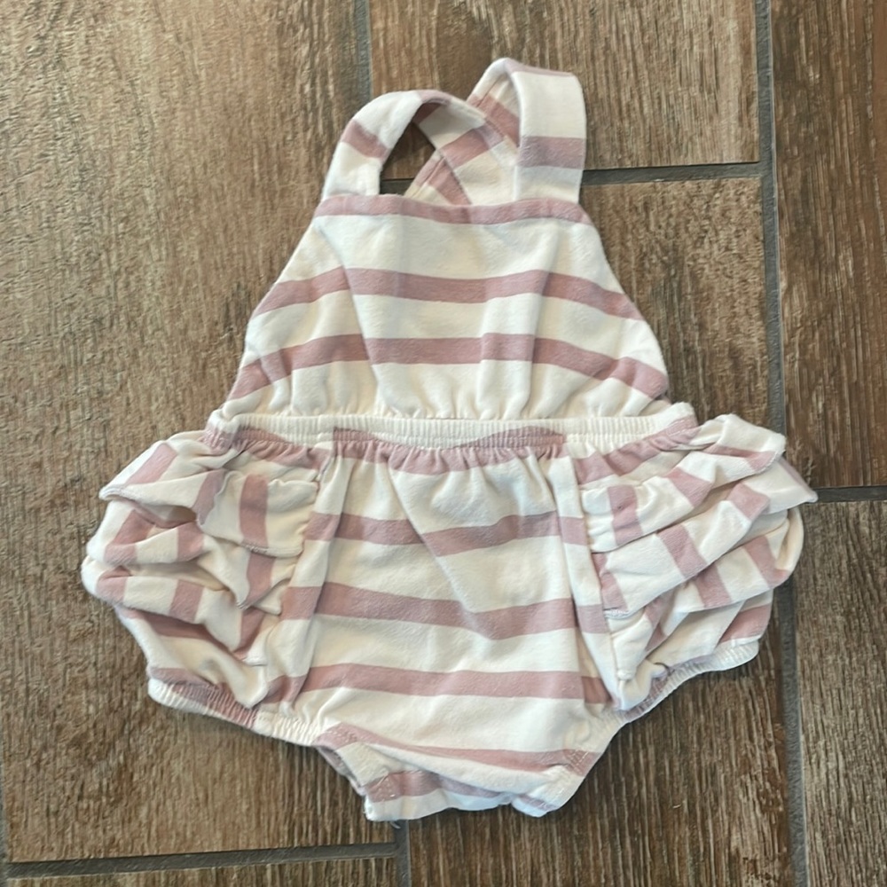 Alice & Ames romper 3-6 months